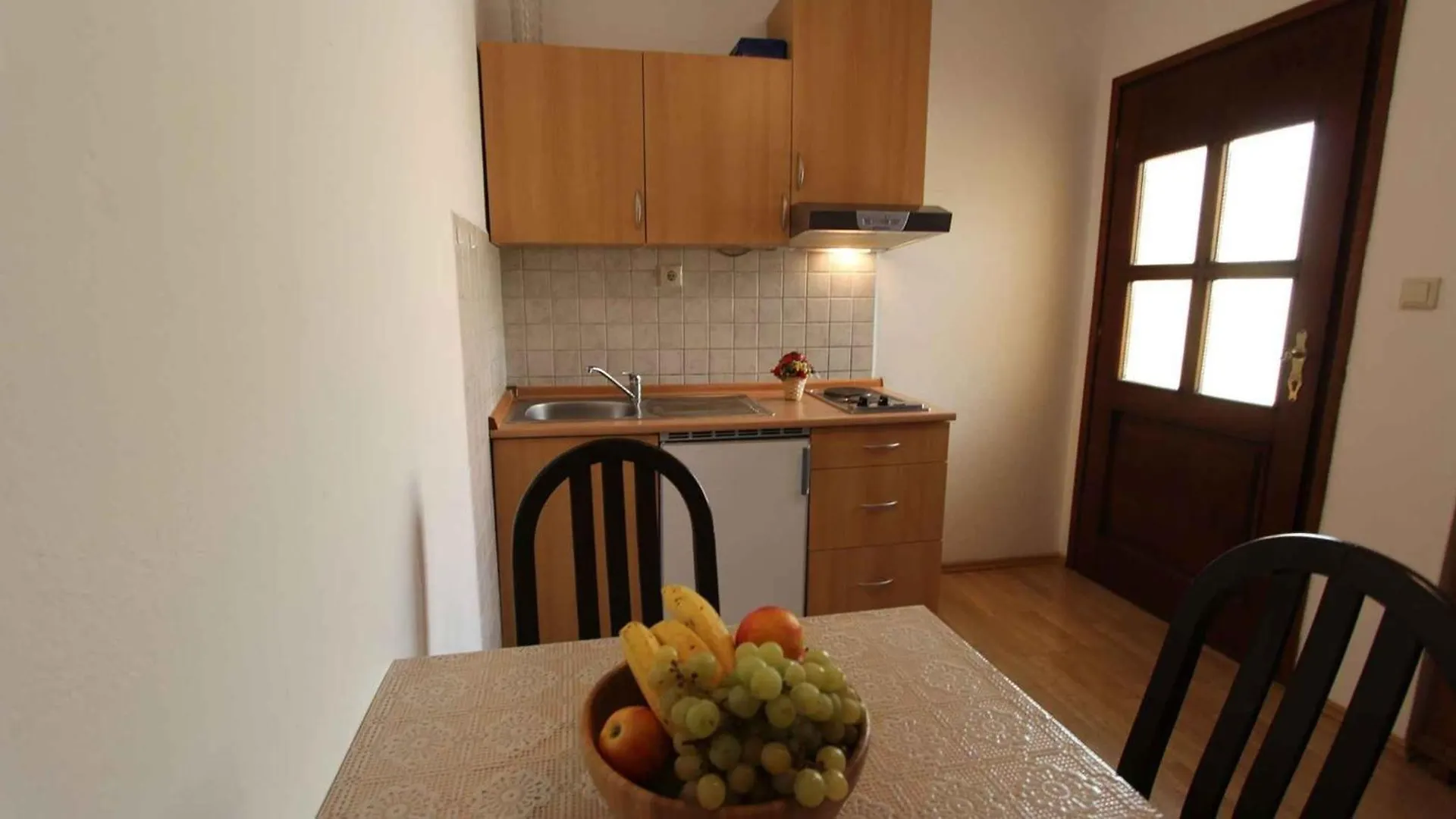 Apartments In Malinska - Insel Krk 53374