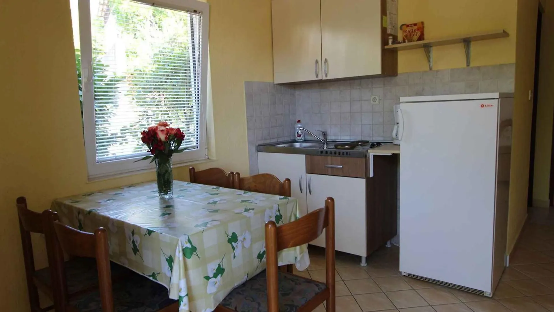 Apartments In Malinska - Insel Krk 53374